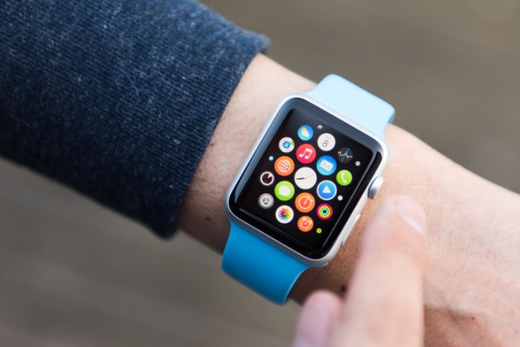 How to Turn Apple Watch On and Off